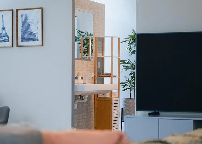 Penthouse No5 - Sky View *